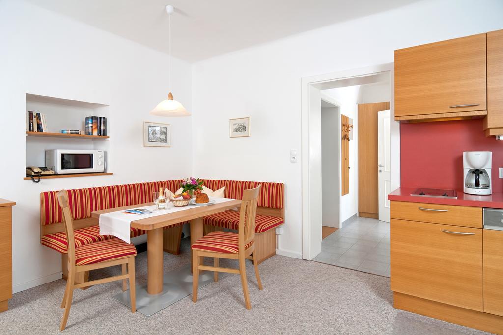 Schuetzenhof Aparthotel Sattendorf Стая снимка