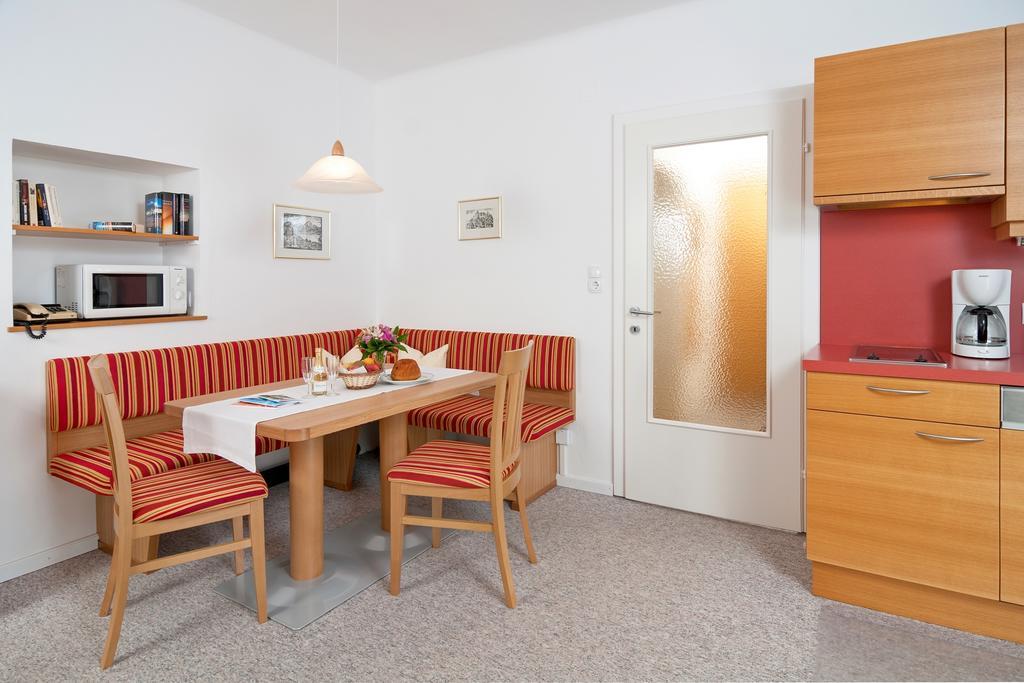 Schuetzenhof Aparthotel Sattendorf Екстериор снимка